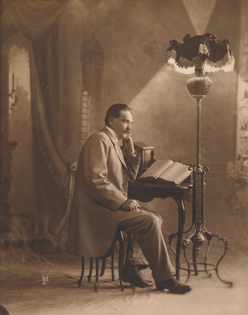 43. H.J.L. J. Mendoza Alcazar