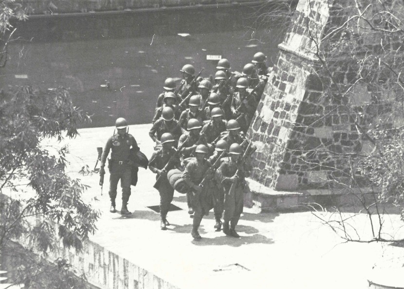 246 Soldados rodean Exconvento Santiago Tlatelolco
