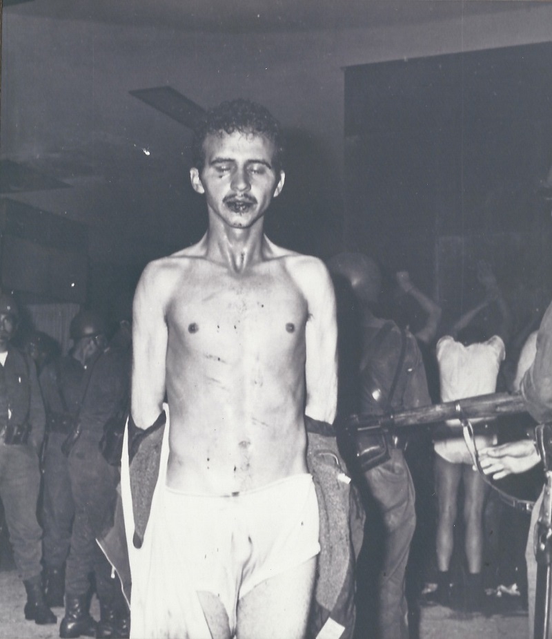 259 Estudiante detenido y golpeado