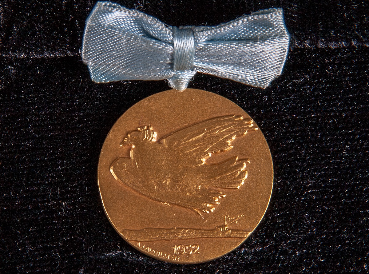 200